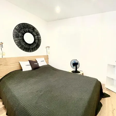 Appartement FANNY - Hyper centre - Wifi - 4 personnes à Cassis Extérieur photo