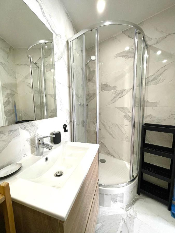 Apartment Fanny - Hyper Centre - Wifi - 4 Personnes *
